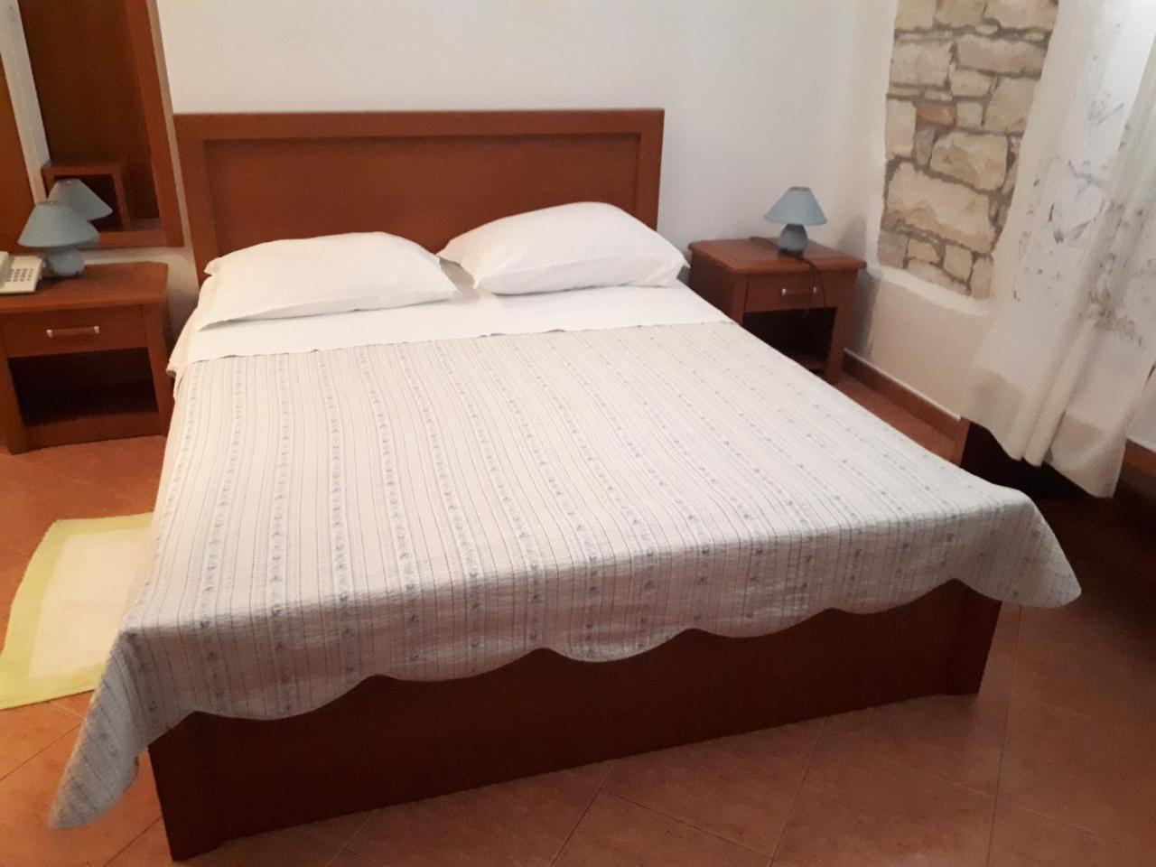 Apartments Lav Porec Bagian luar foto